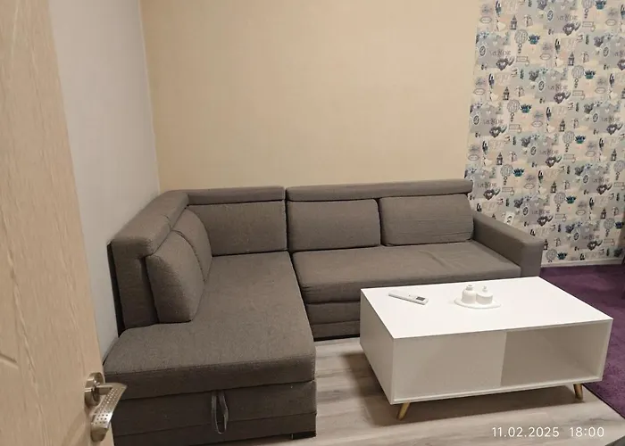 In The Center Of ימבול